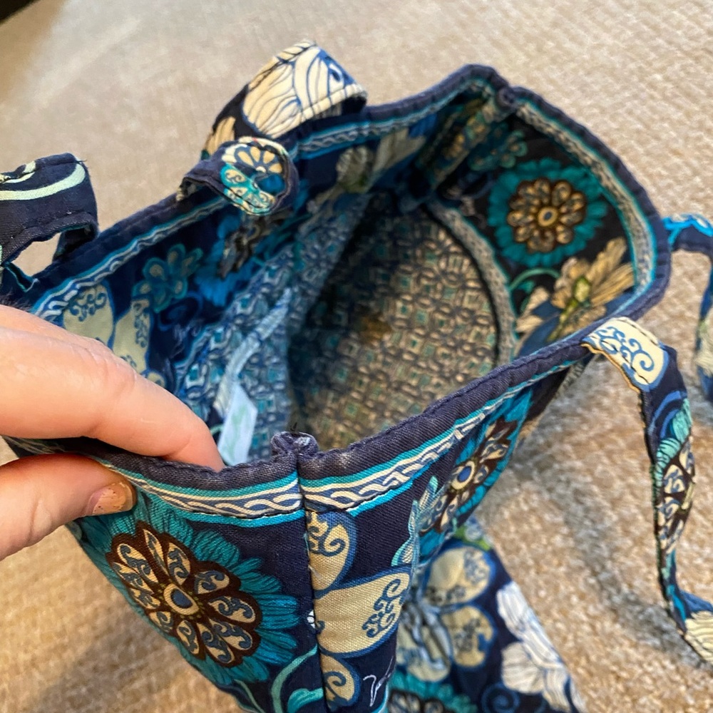 Vera Bradley Tote in Mod Floral Blue - Picture 10 of 16